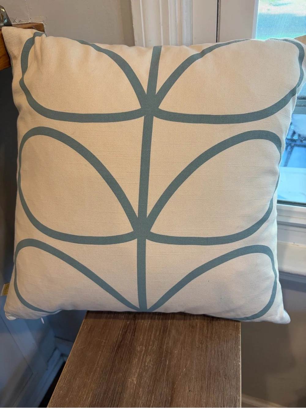 Linear Stem Cushion Orla Kiely - duck egg